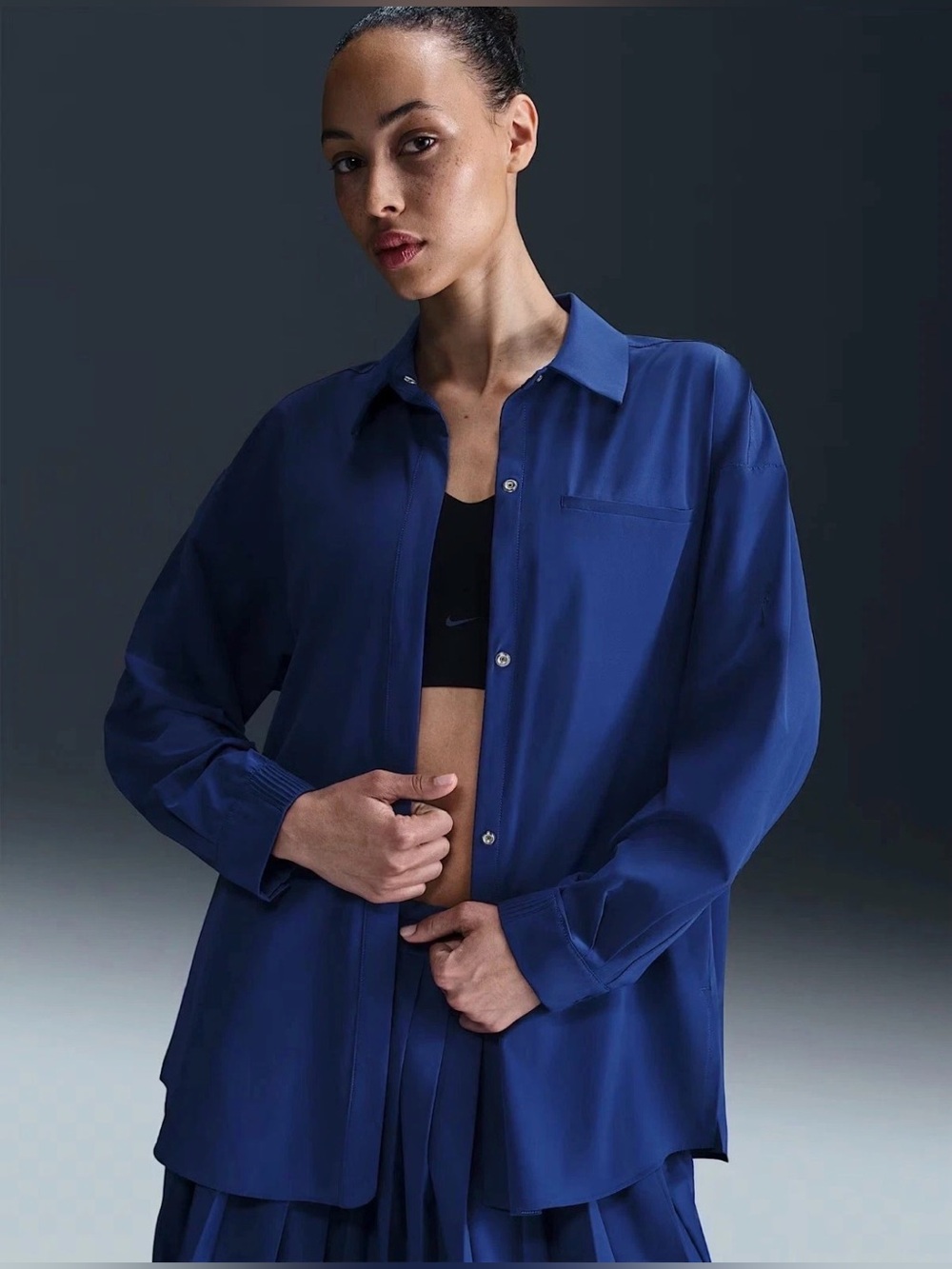 Nike 24.7 Perfect Stretch Women's Dri-FIT Oversized Long Sleeve Shirt like new